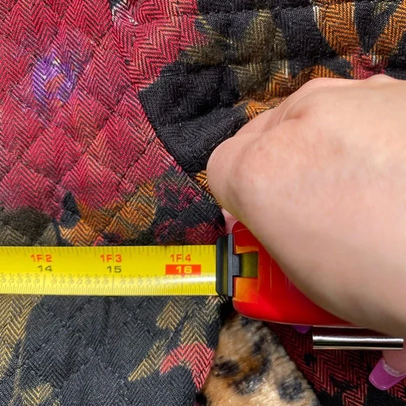 Vintage floral quilted crop blazer - Picture 3 of 4